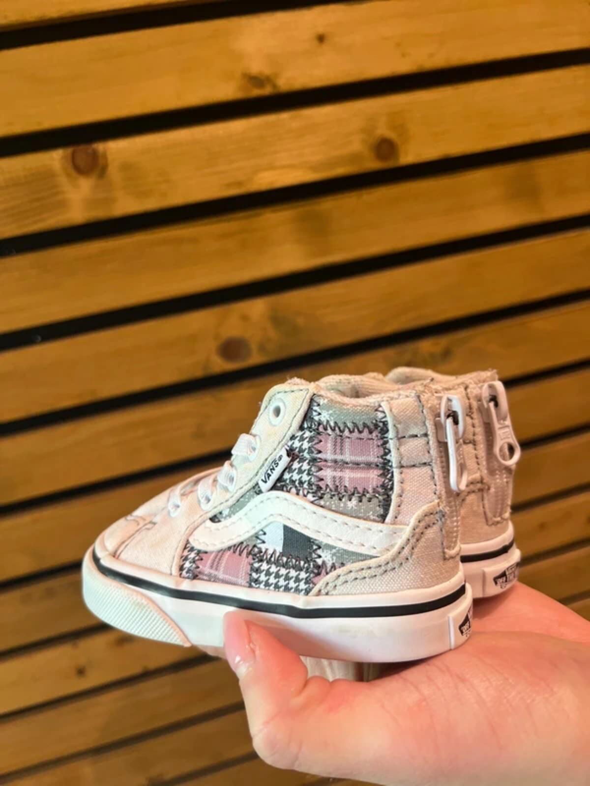 Vans High Patchwork Trainers UK3.5