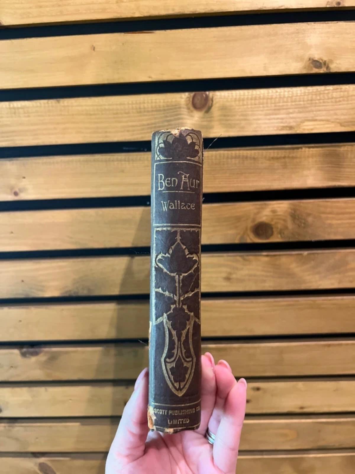Ben-Hur A Tale of The Christ Vintage 1900’s Lew Wallace Hardback Book