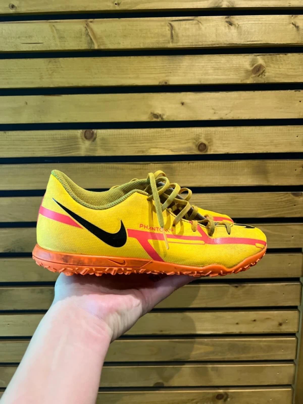 Nike Phantom Yellow Astro Turf Football Boots UK5