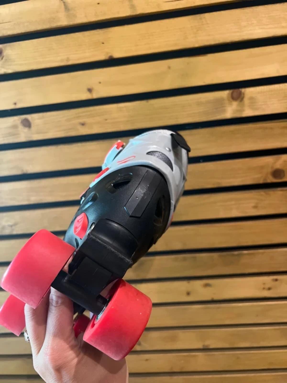 Senhai Max Power Blindside Graffiti Roller Skates UK1-3