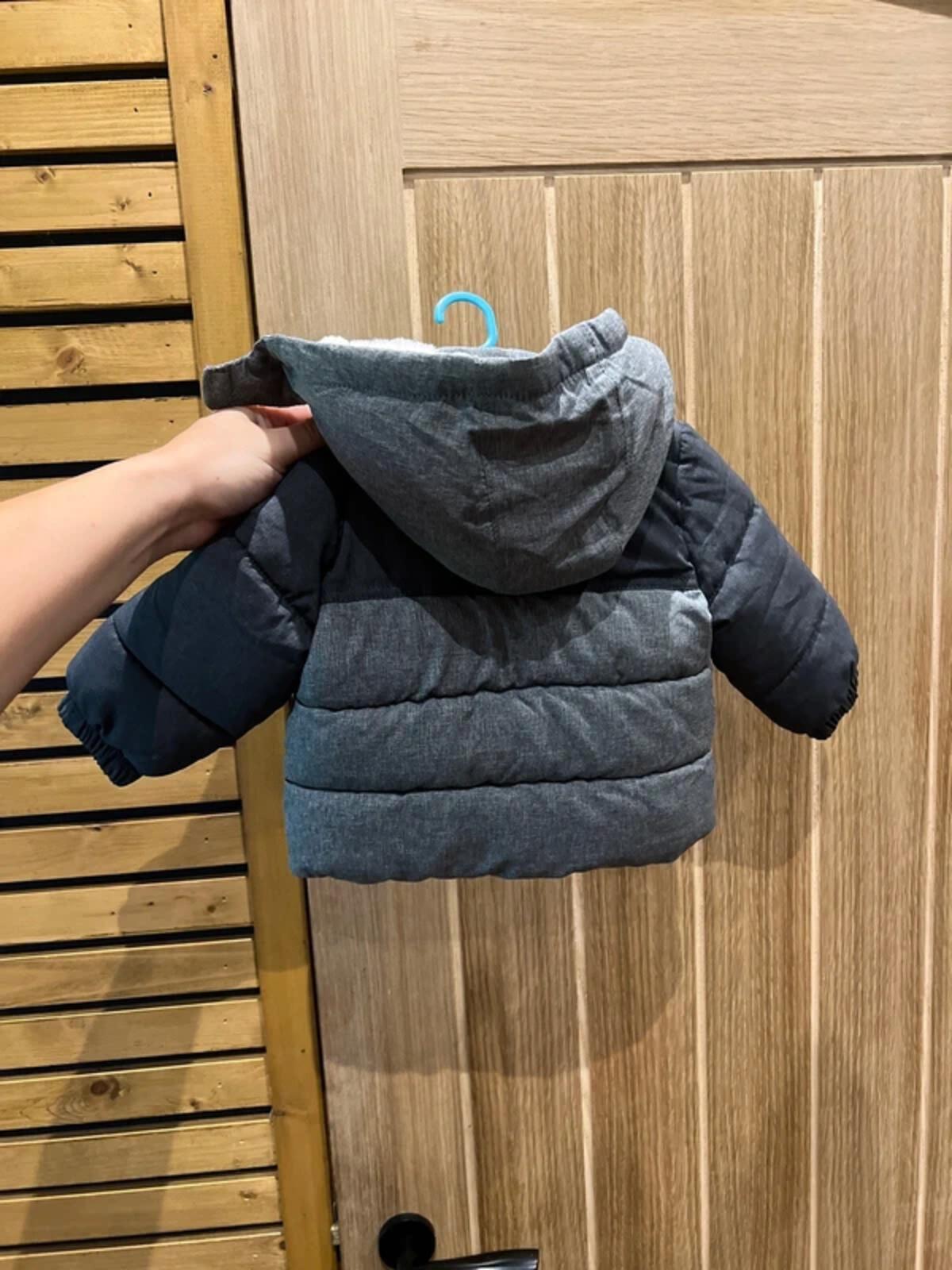 H&M Baby Grey Puffer Jacket 4-6m