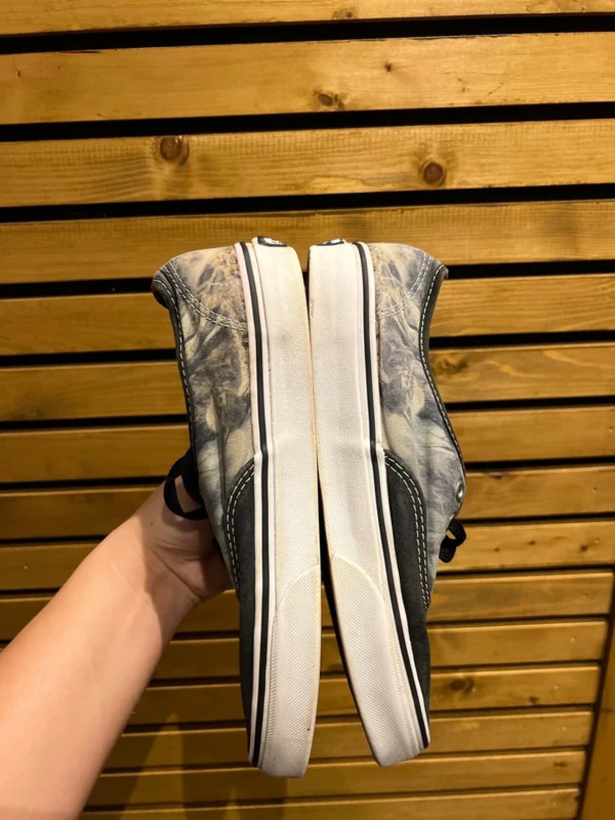 Vans x Star Wars Yoda Graphic Trainers UK5