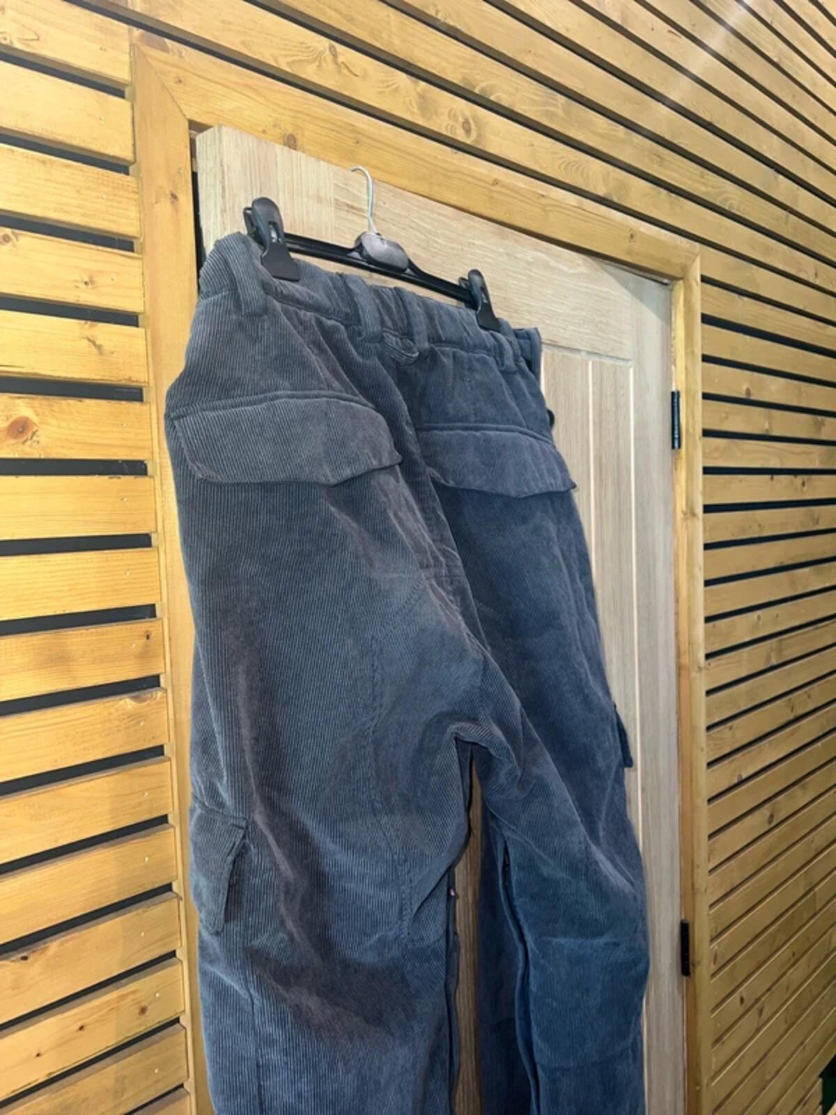 Quiksilver Utility Grey Corduroy Snowboard Trousers XL