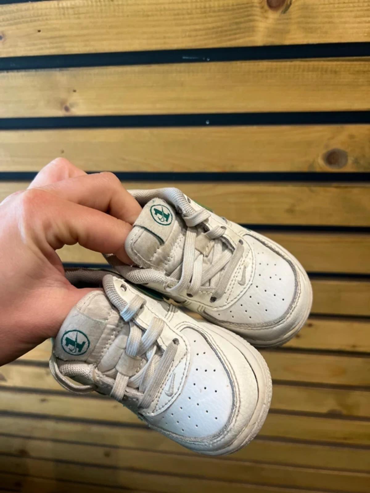 Nike Force 1 One Low SE 40th Edition Trainers UK4.5