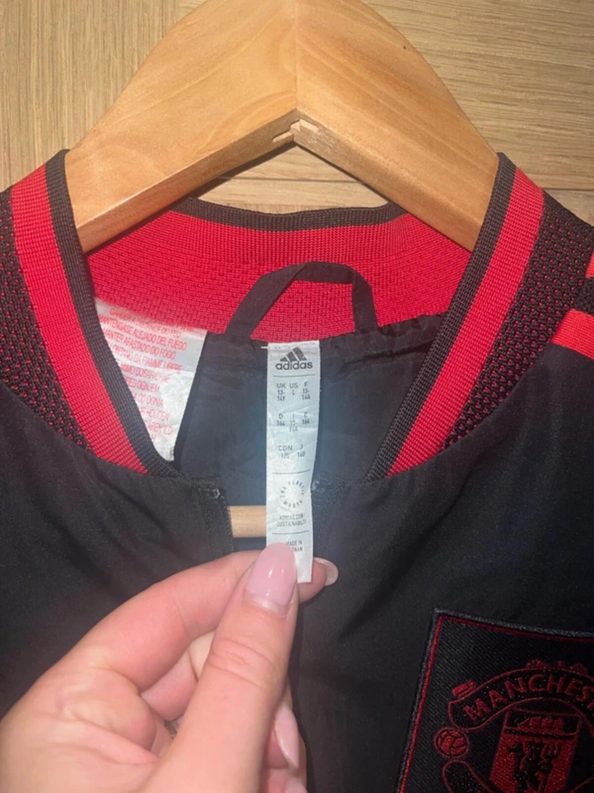 Manchester United FC 2022/23 Adidas Windbreaker 13-14Y
