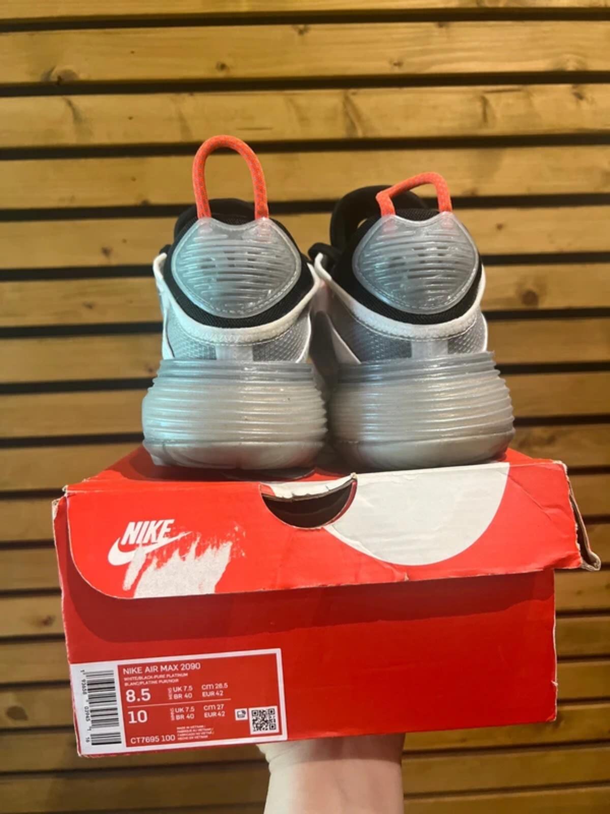 Nike Air Max 2090 Trainers UK7.5