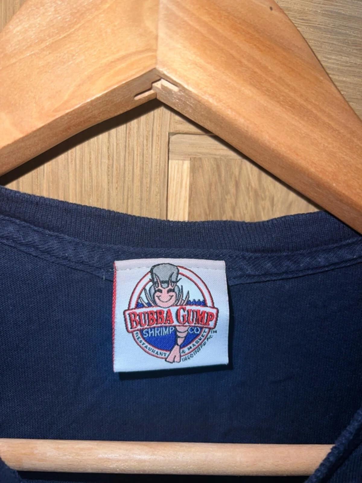 Bubba Gump Shrimp Graphic T-Shirt L