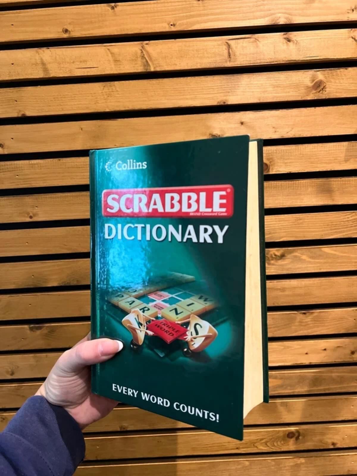 Collins Scrabble Dictionary 2008 Hardback Book