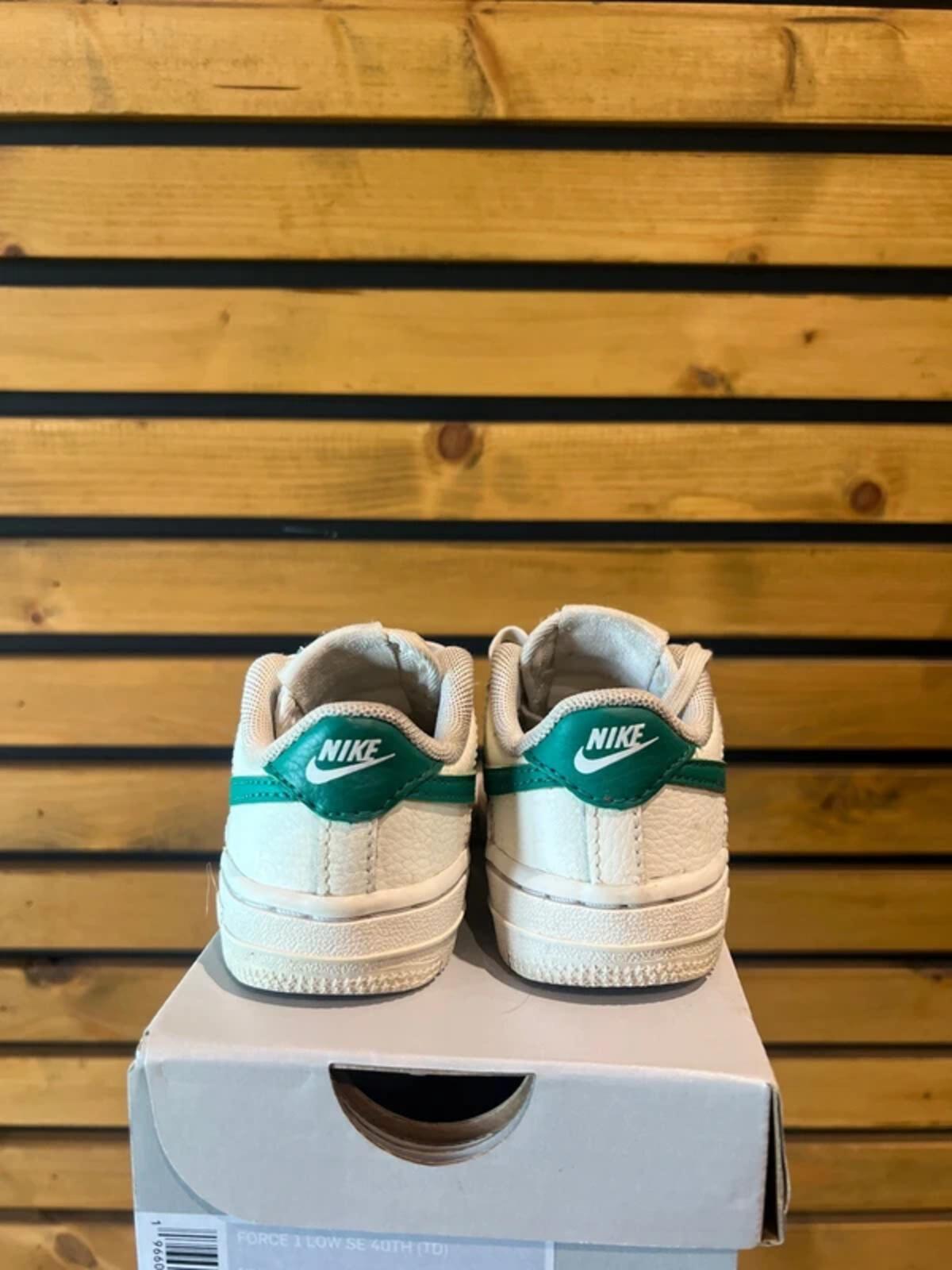 Nike Force 1 One Low SE 40th Edition Trainers UK4.5