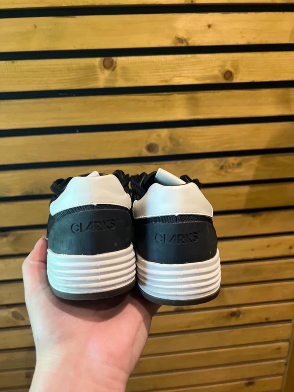 Clarks Cica Classic Trainers UK1.5G