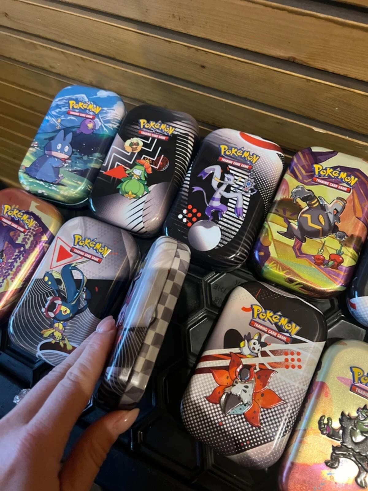 Pokémon Bundle of Collectible Tin’s with Artwork & Stickers (10)