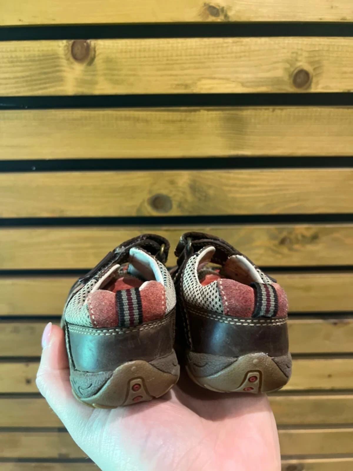 Clarks Brown Leather Trainers UK5F