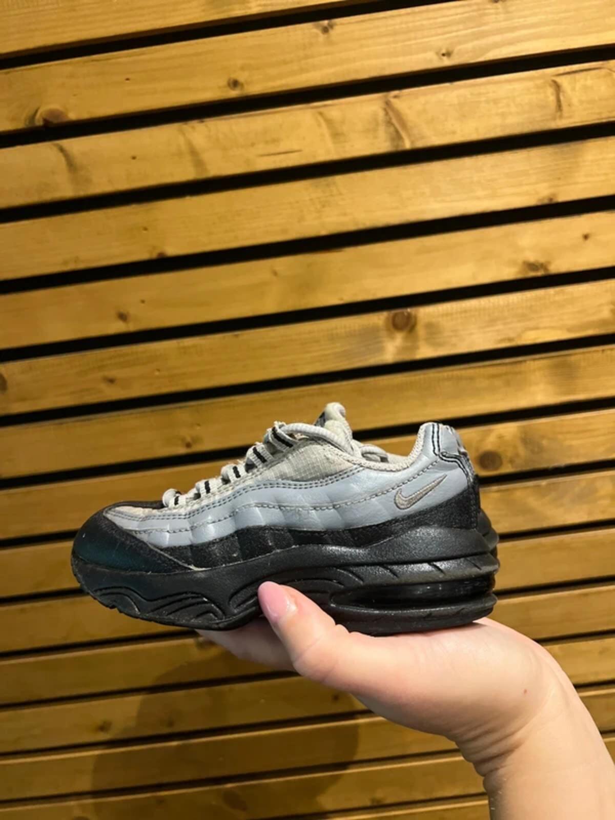 Nike Air Max 95 Grey Trainers UK10