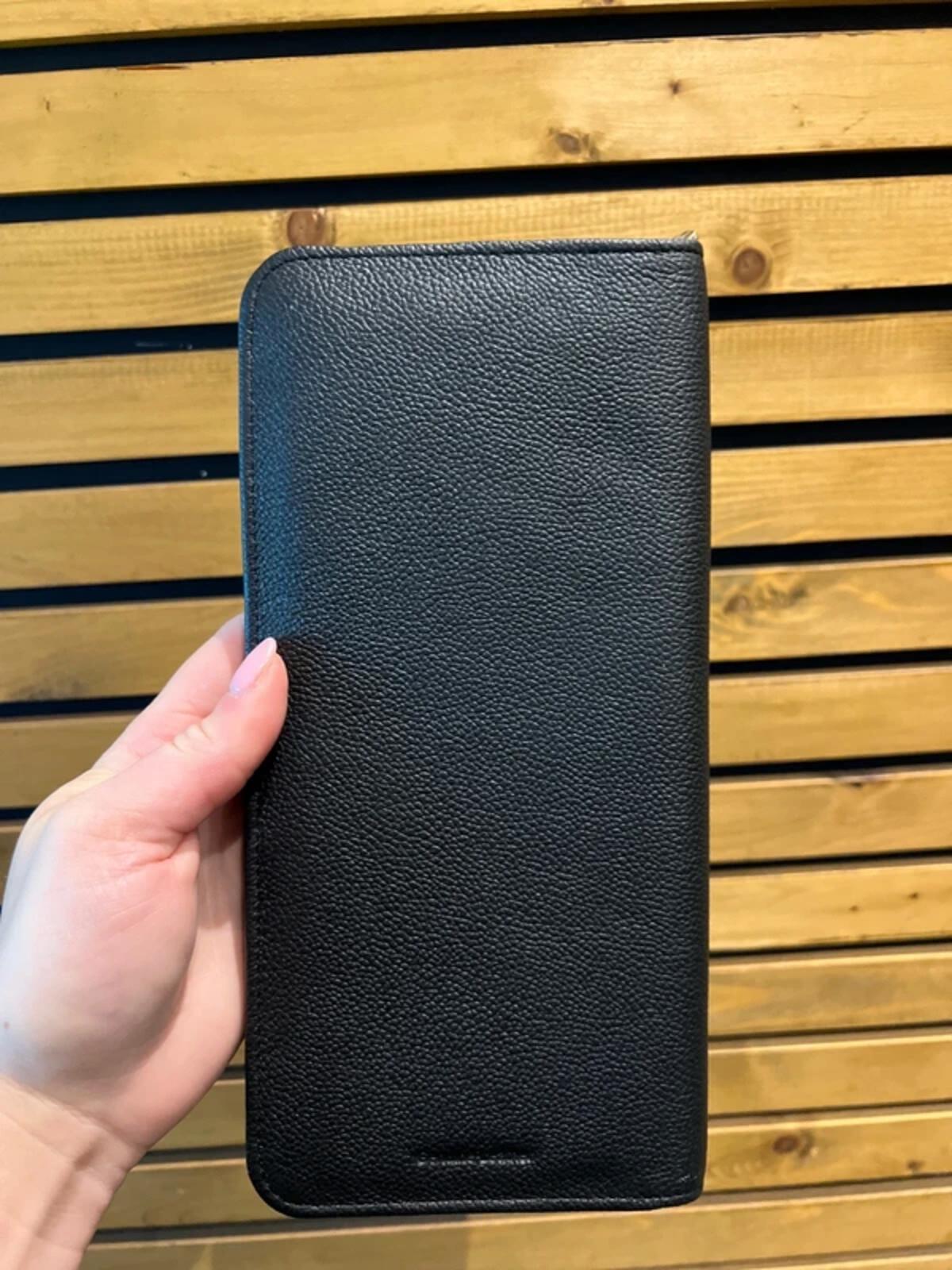 Indulgent Escapes Genuine Black Leather Travel Wallet Organiser NEW