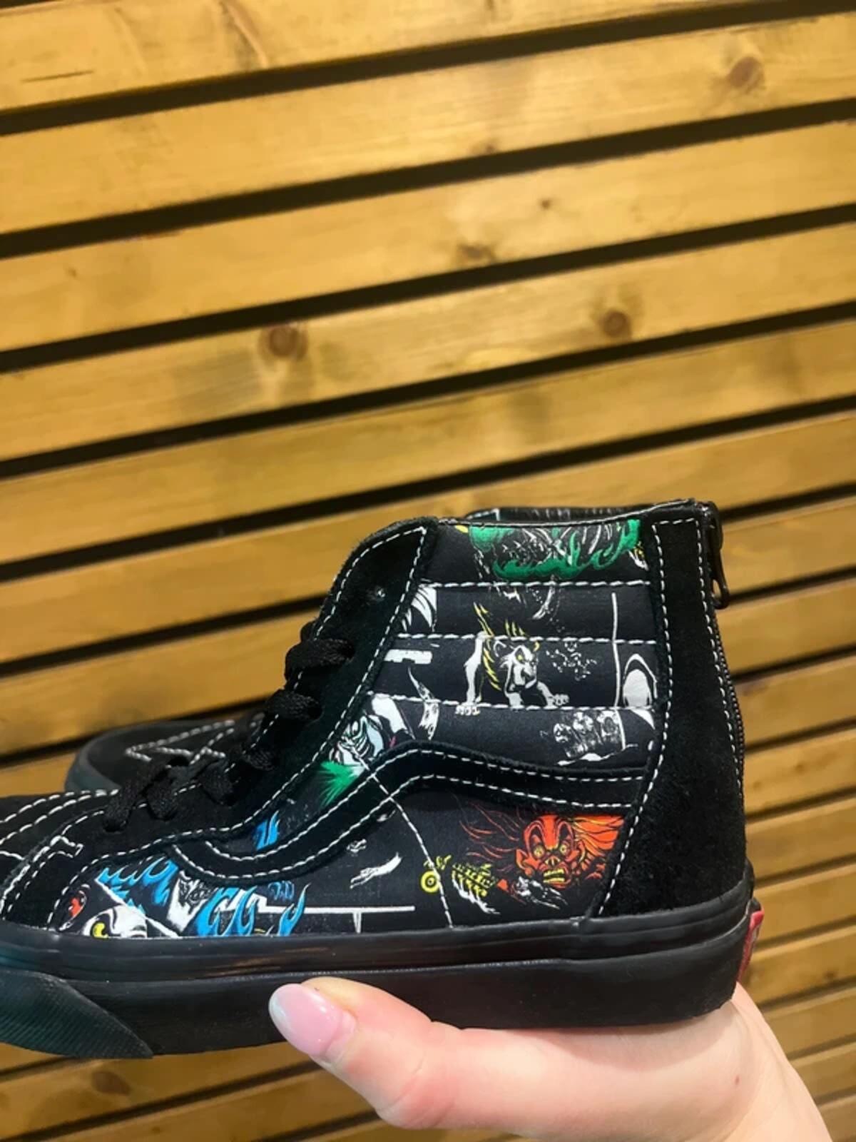 Vans x Disney Villains Black Character Trainers UK2.5