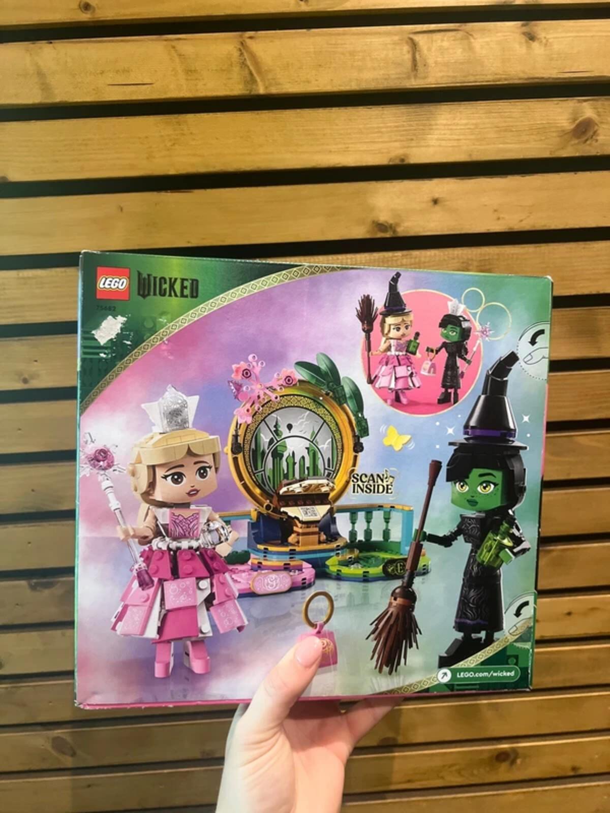 LEGO Wicked Elphaba & Glinda Figures (75682) Playset NEW