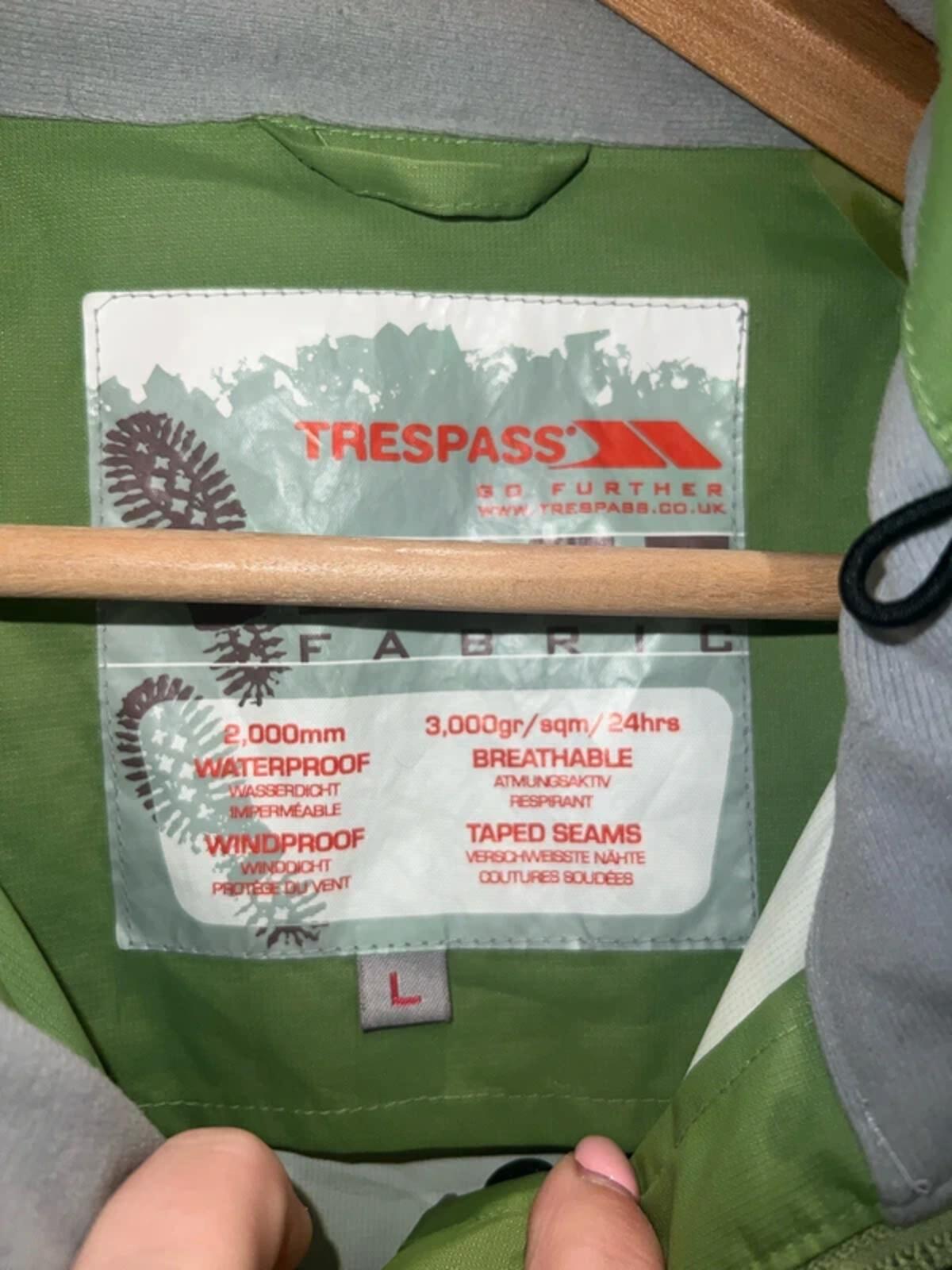 Trespass Waterproof Windbreaker Coat L