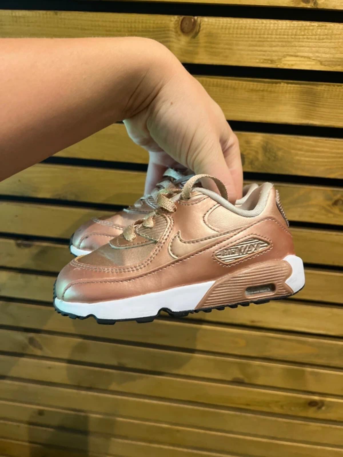 Nike Air Max 90 Rare SE Rose Gold Leather Trainers UK7.5