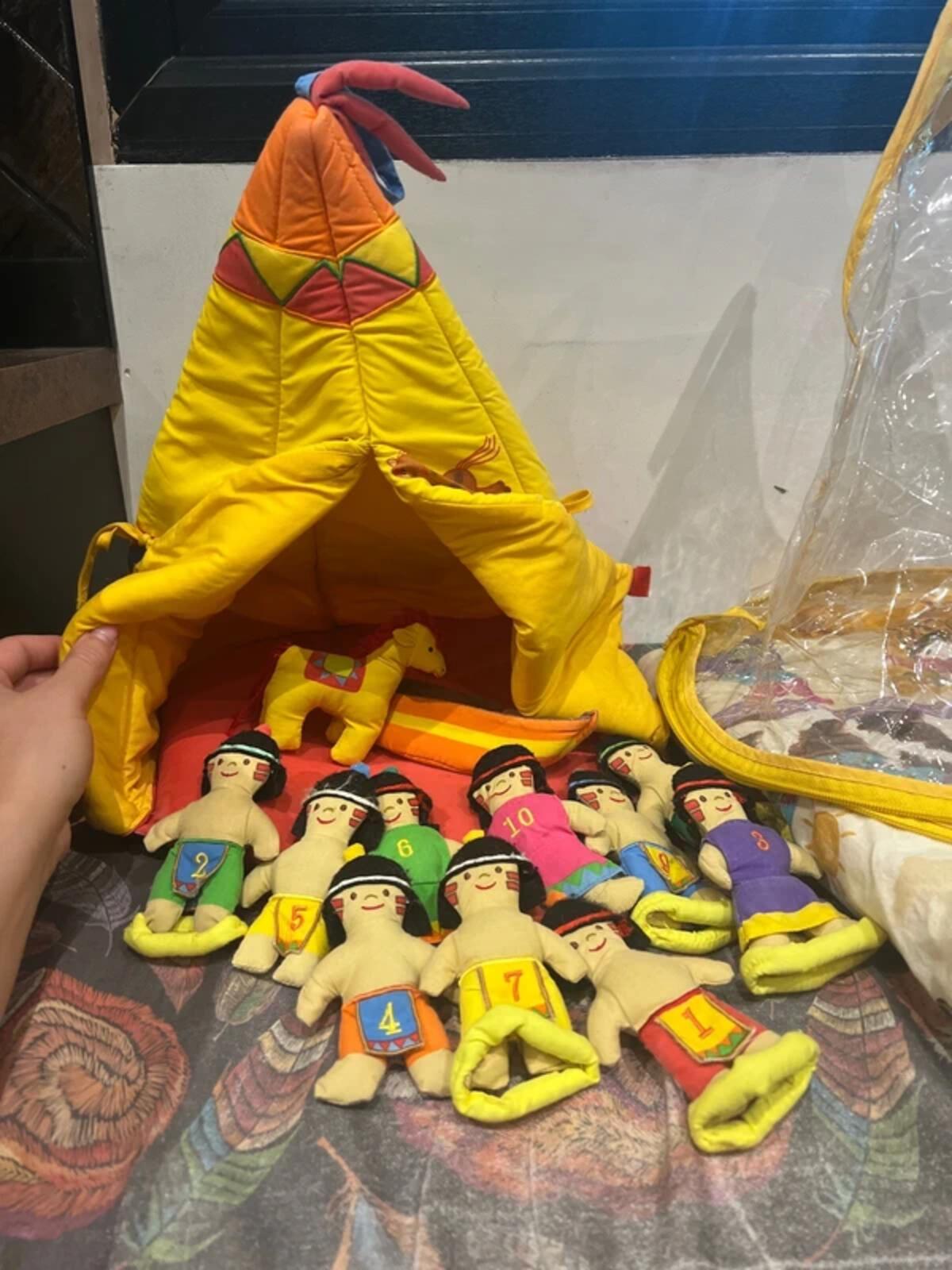 Lilliputiens Soft Play Native American Teepee & Toy Set
