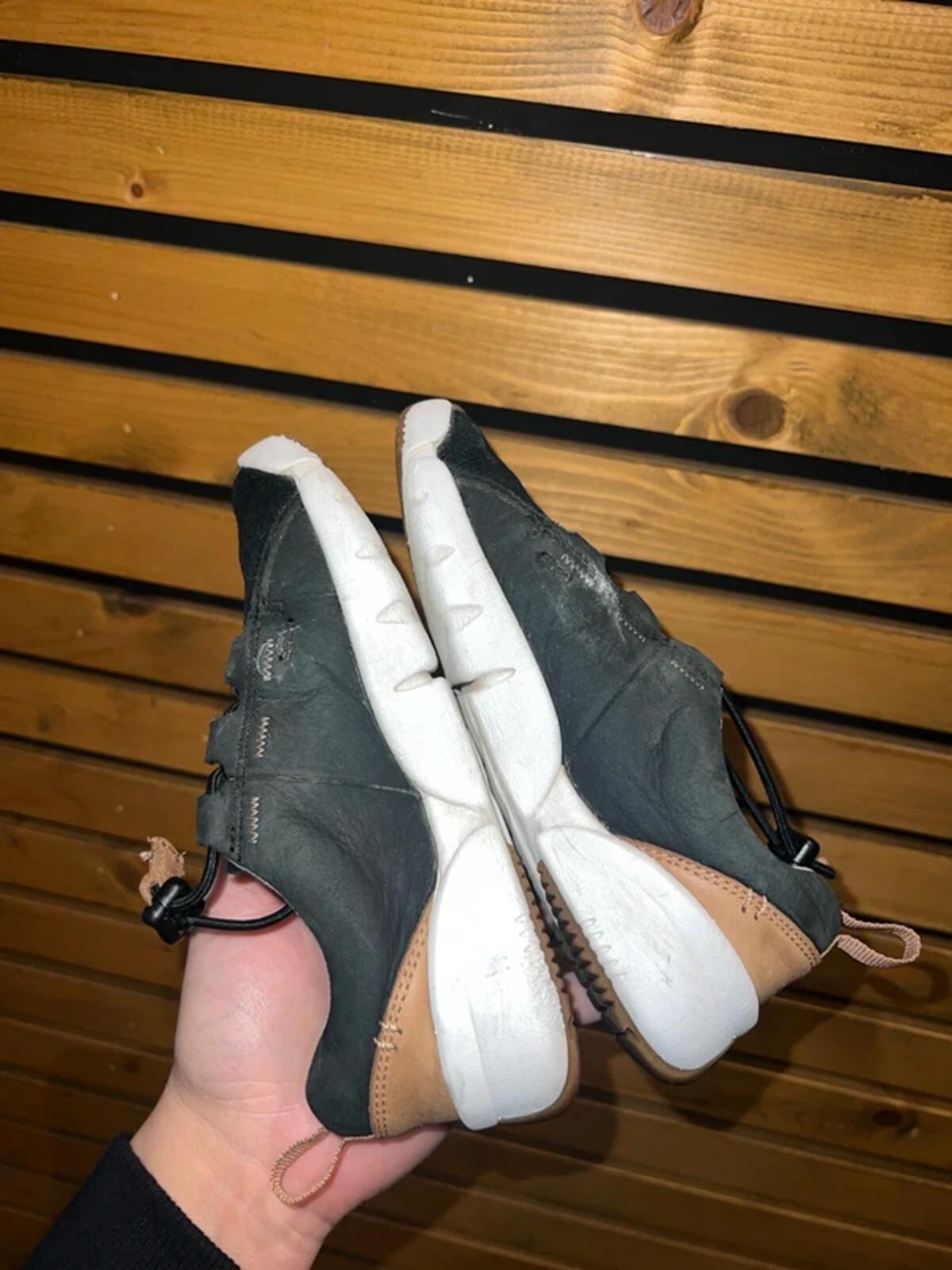Clarks Trigenic Black Slip On Trainers UK11.5G