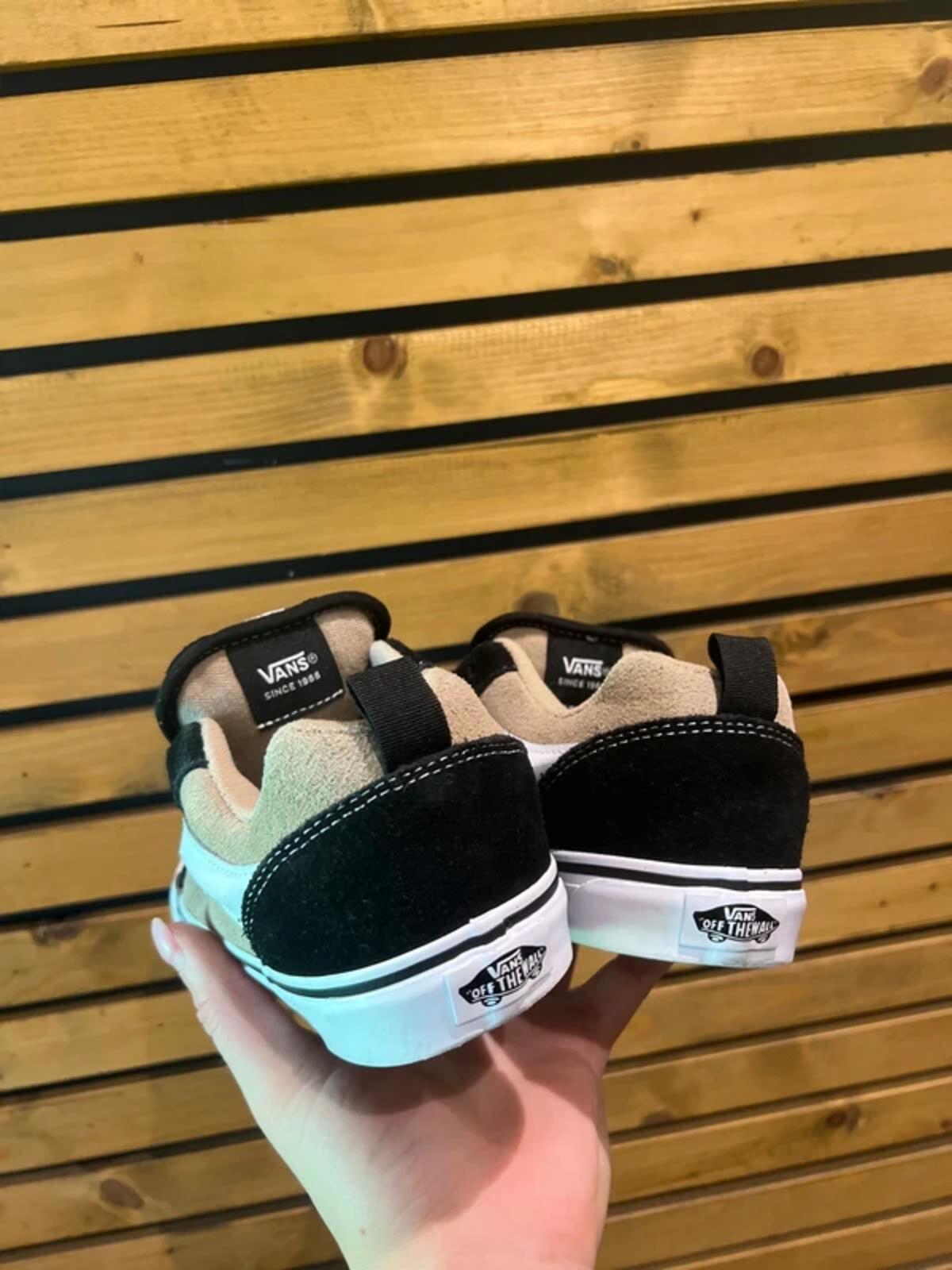 Vans Knu Skool Puffy Skate Trainers UK4.5