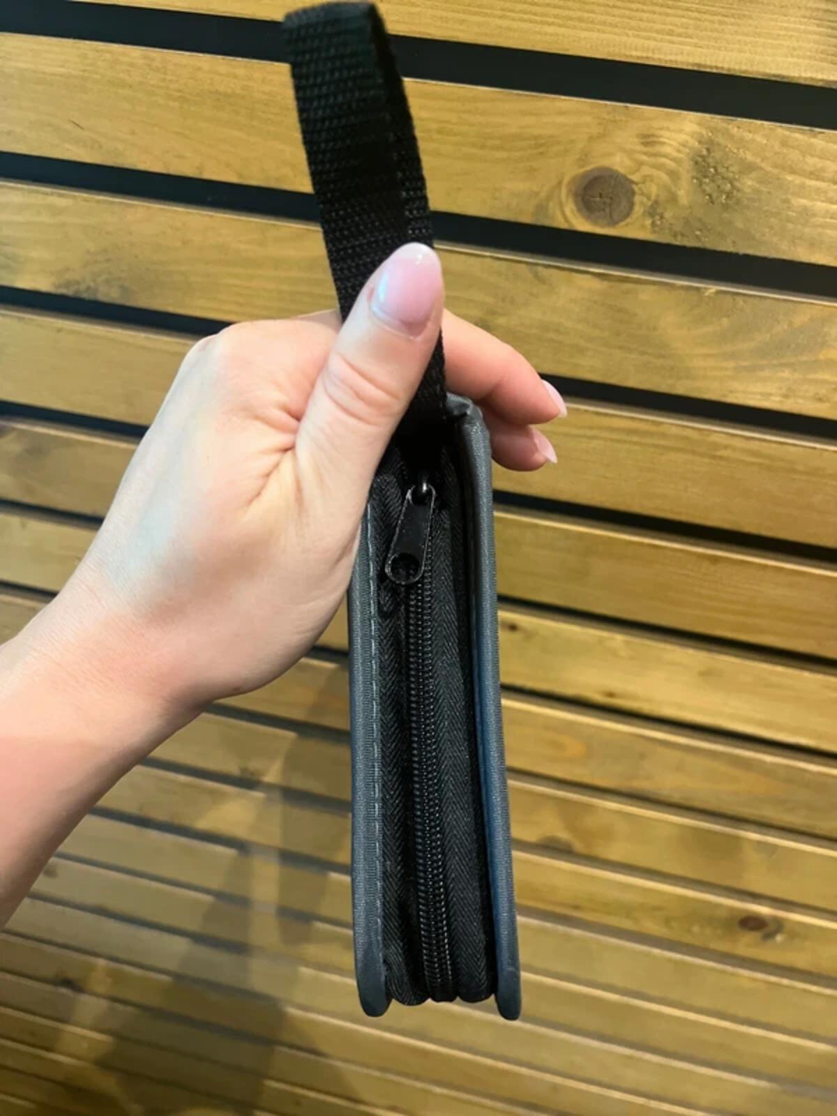 Vintage Sky 28-Slot Disc Wallet