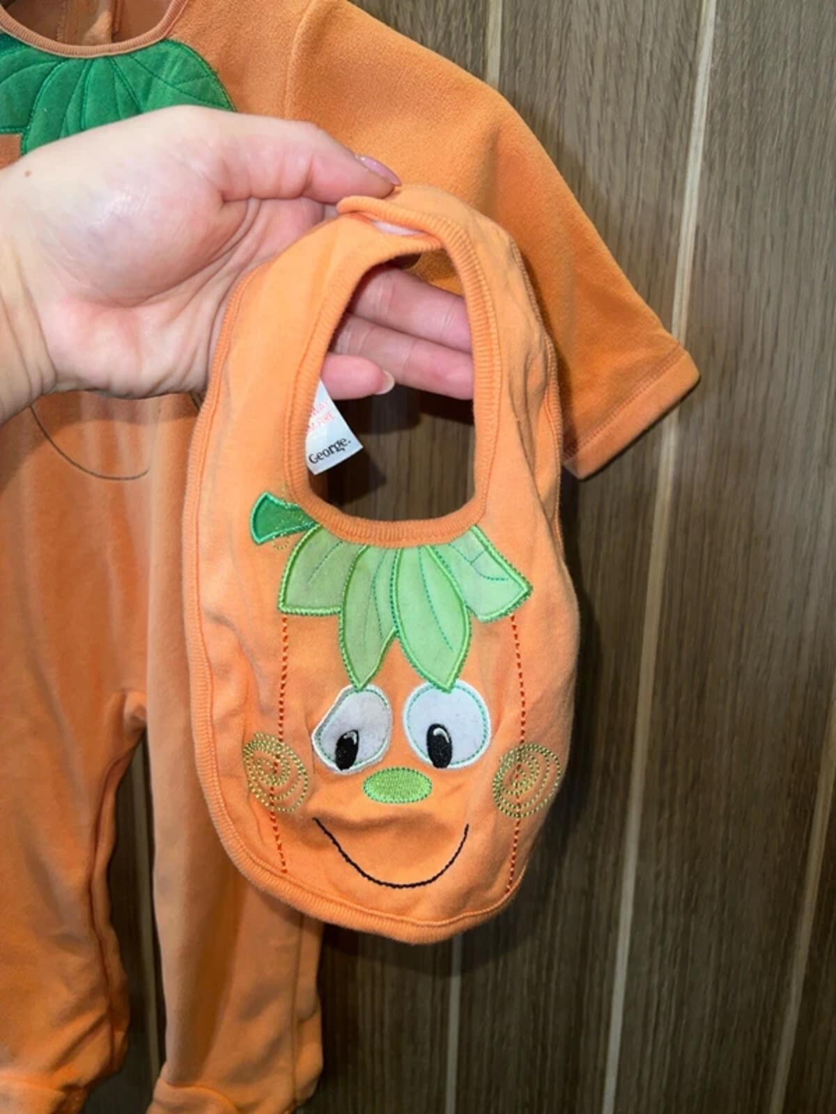 Pumpkin Halloween Fleece Babygrow & Bib Fancy Dress 9-12M