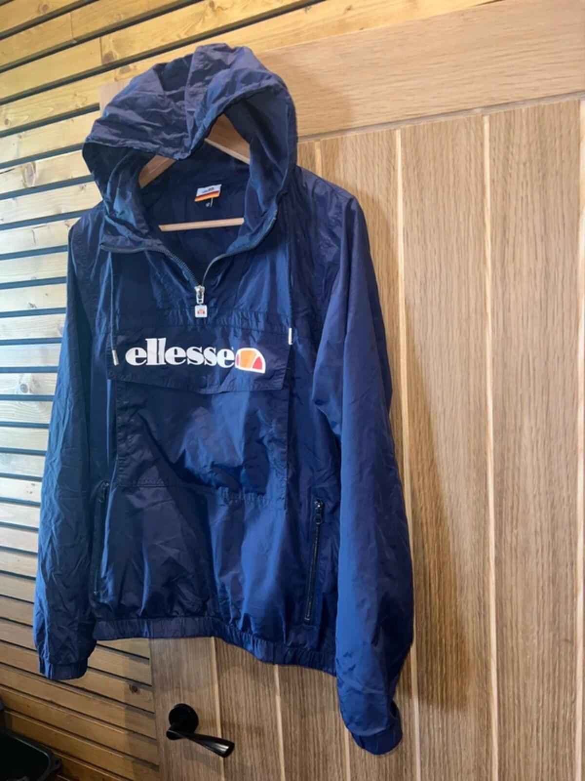 Ellesse Hooded 1/4 Zip Windbreaker Jacket 12