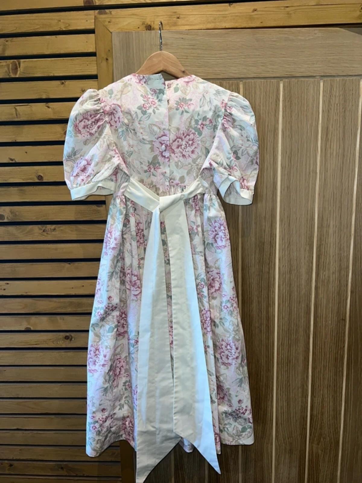 Vintage 1980's Laura Ashley Floral Dress 9-10Y