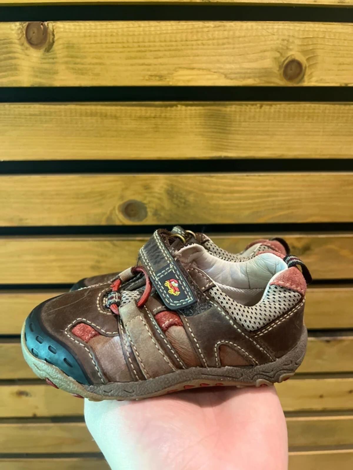 Clarks Brown Leather Trainers UK5F