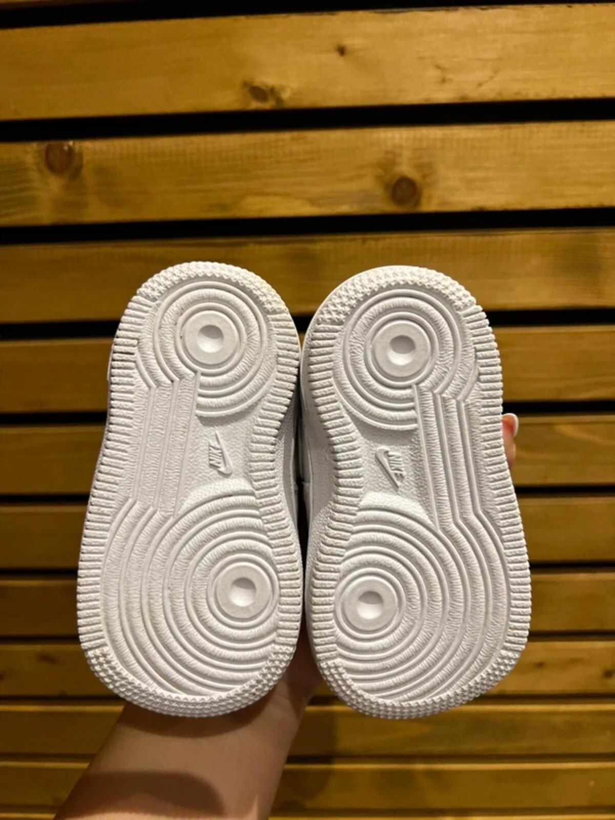 Nike Air Force 1 One LV8 Double Layer White Trainers UK3.5