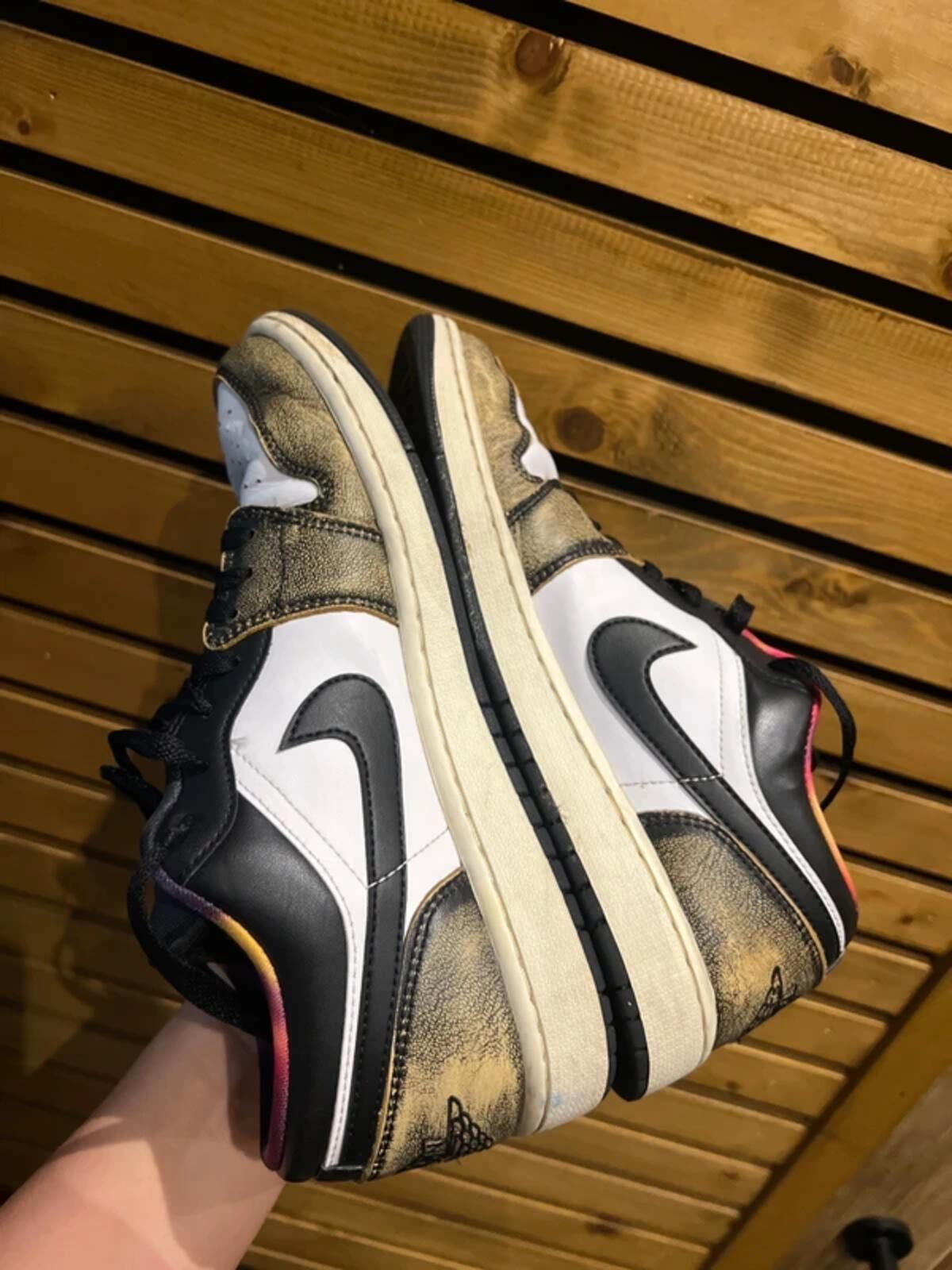 Nike Air Jordan 1 Low Wear Away Trainers UK8