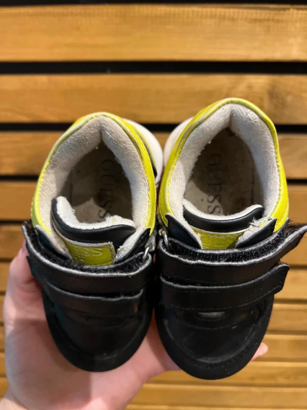 GUESS Black & Lime Green Trainers UK5.5