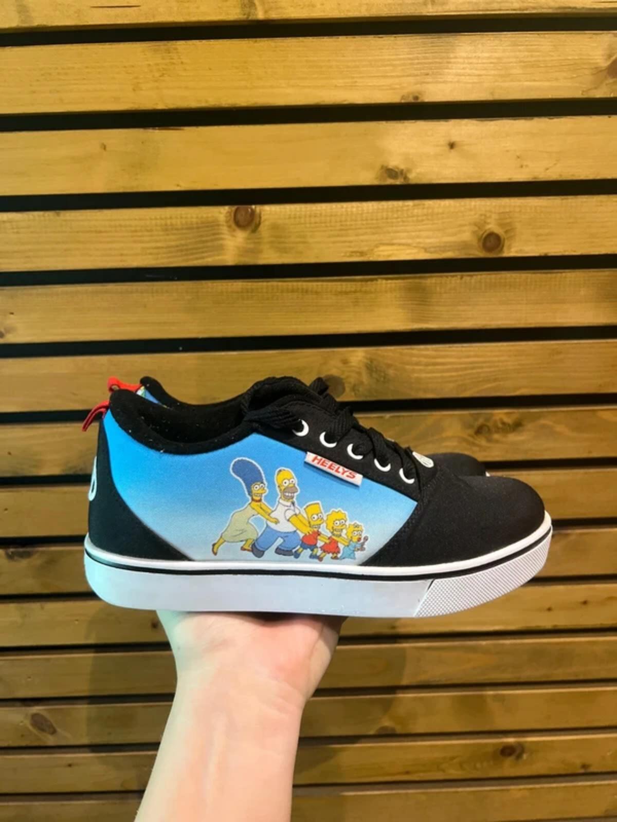 The Simpsons Heelys Pro 20 Prints Trainers UK4
