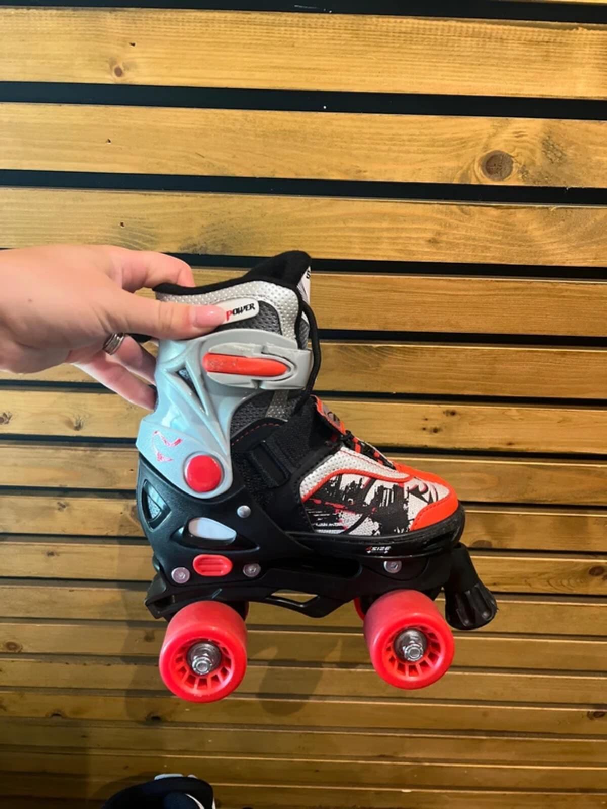Senhai Max Power Blindside Graffiti Roller Skates UK1-3