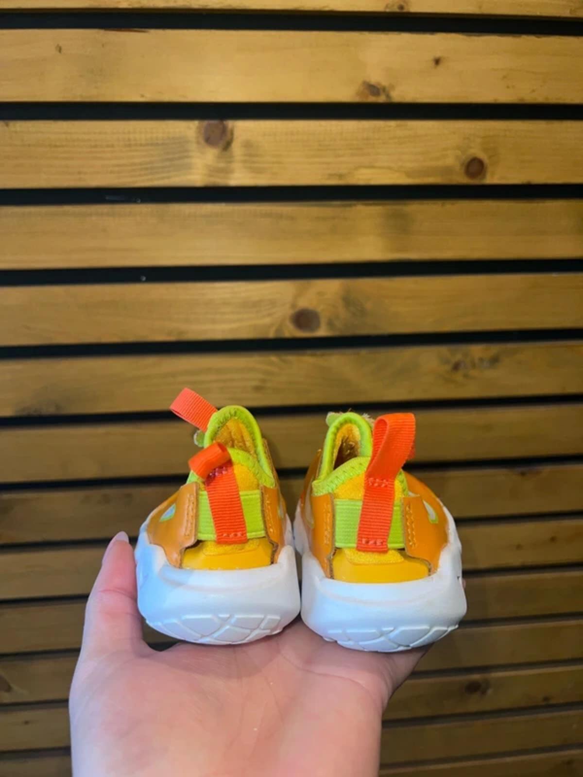 Nike Flex Runner 2 Toddler Trainers UK3.5