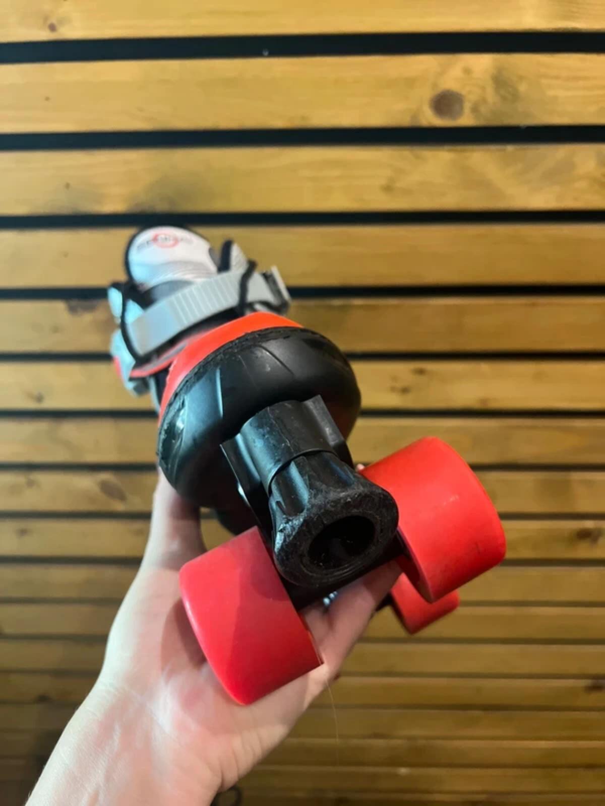 Senhai Max Power Blindside Graffiti Roller Skates UK1-3