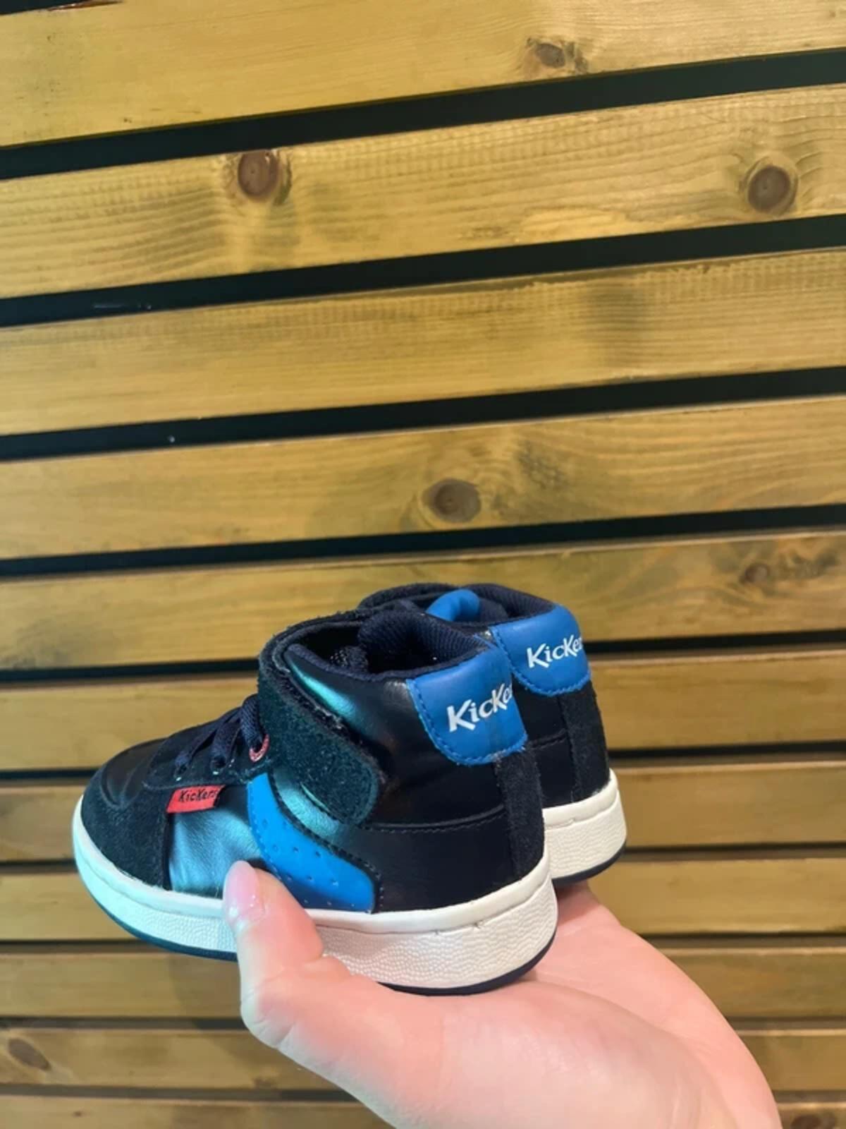 Kickers Navy Blue Mid Trainers UK4