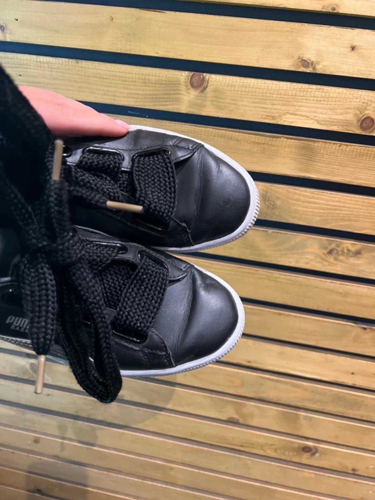 Puma Basket Black & Silver Trainers UK6
