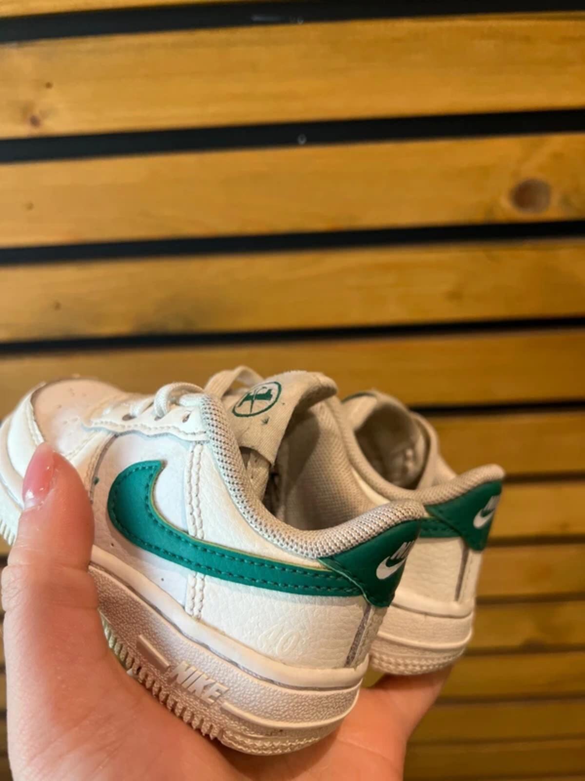 Nike Force 1 One Low SE 40th Edition Trainers UK4.5