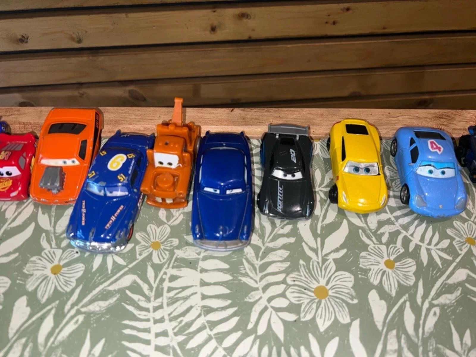 Disney Pixar Cars Toy Vehicle Bundle (10)