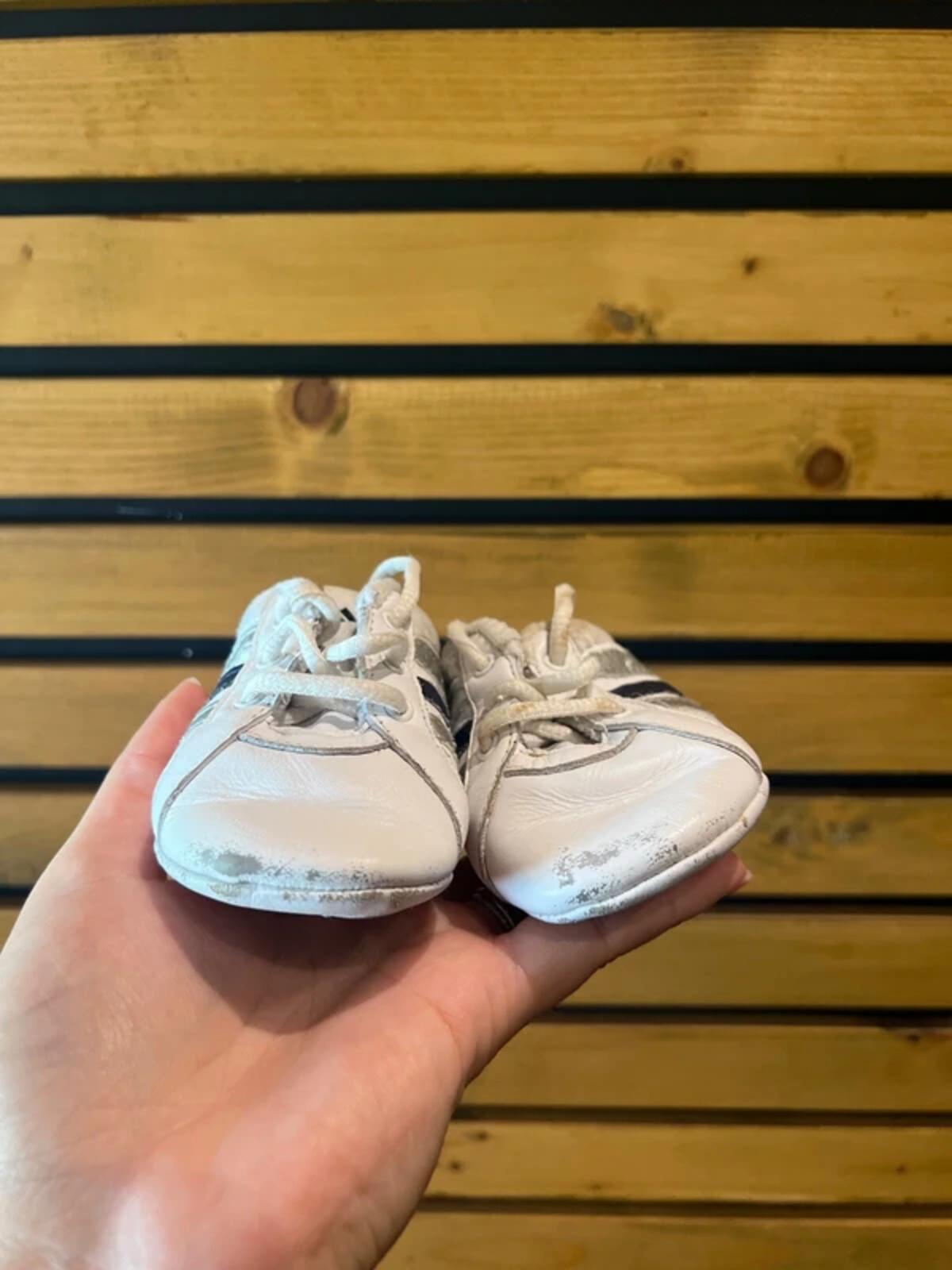 Vintage 2007 Adidas Liladi Baby Crib Shoes UK2K