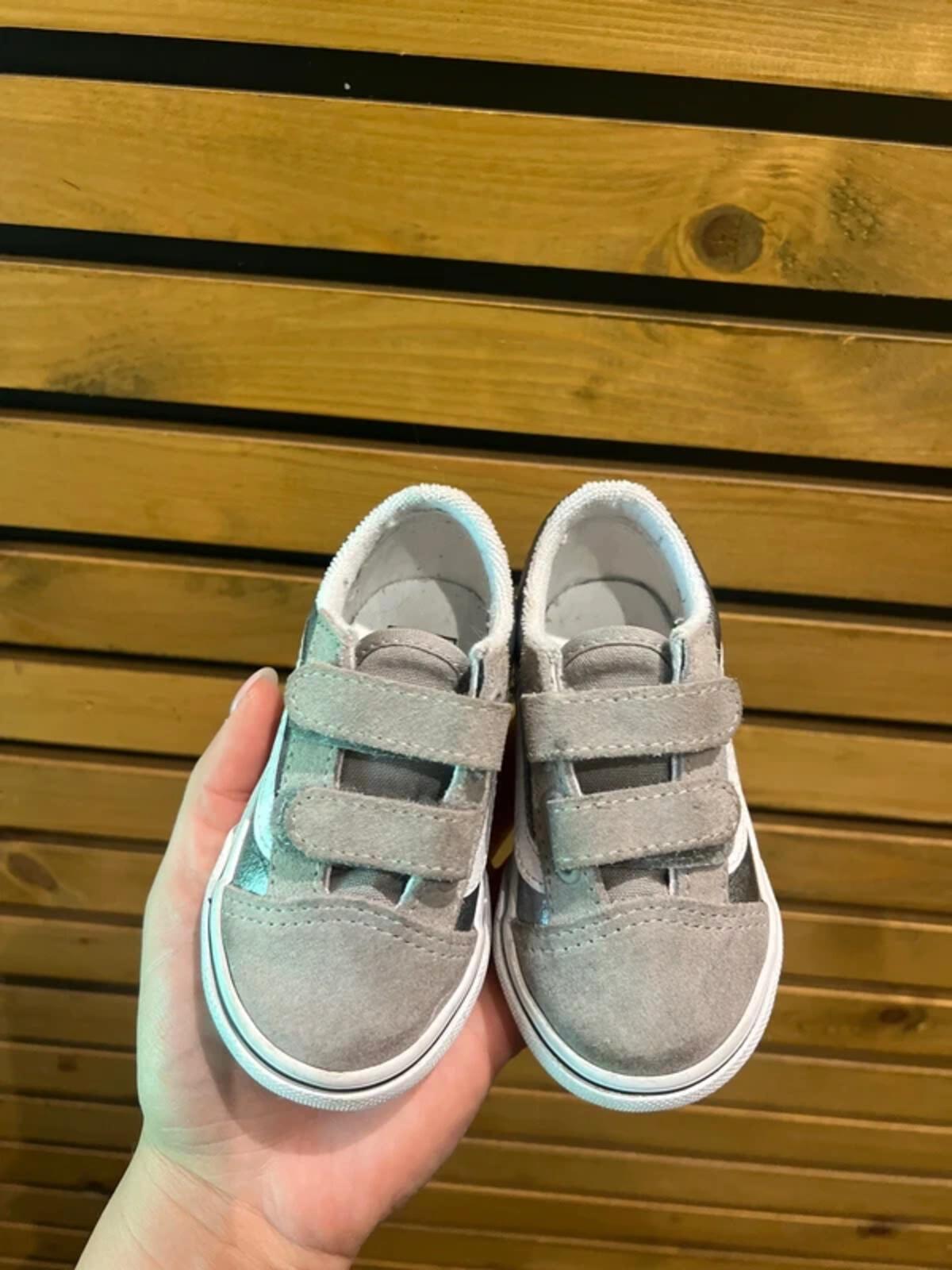 Vans Old Skool V Silver Metallic Trainers UK5