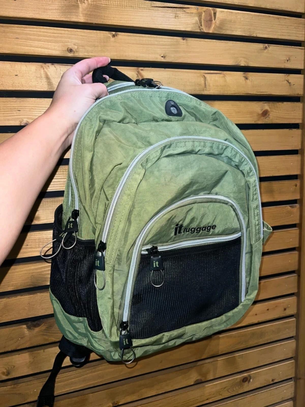It Luggage Olive Green Rucksack