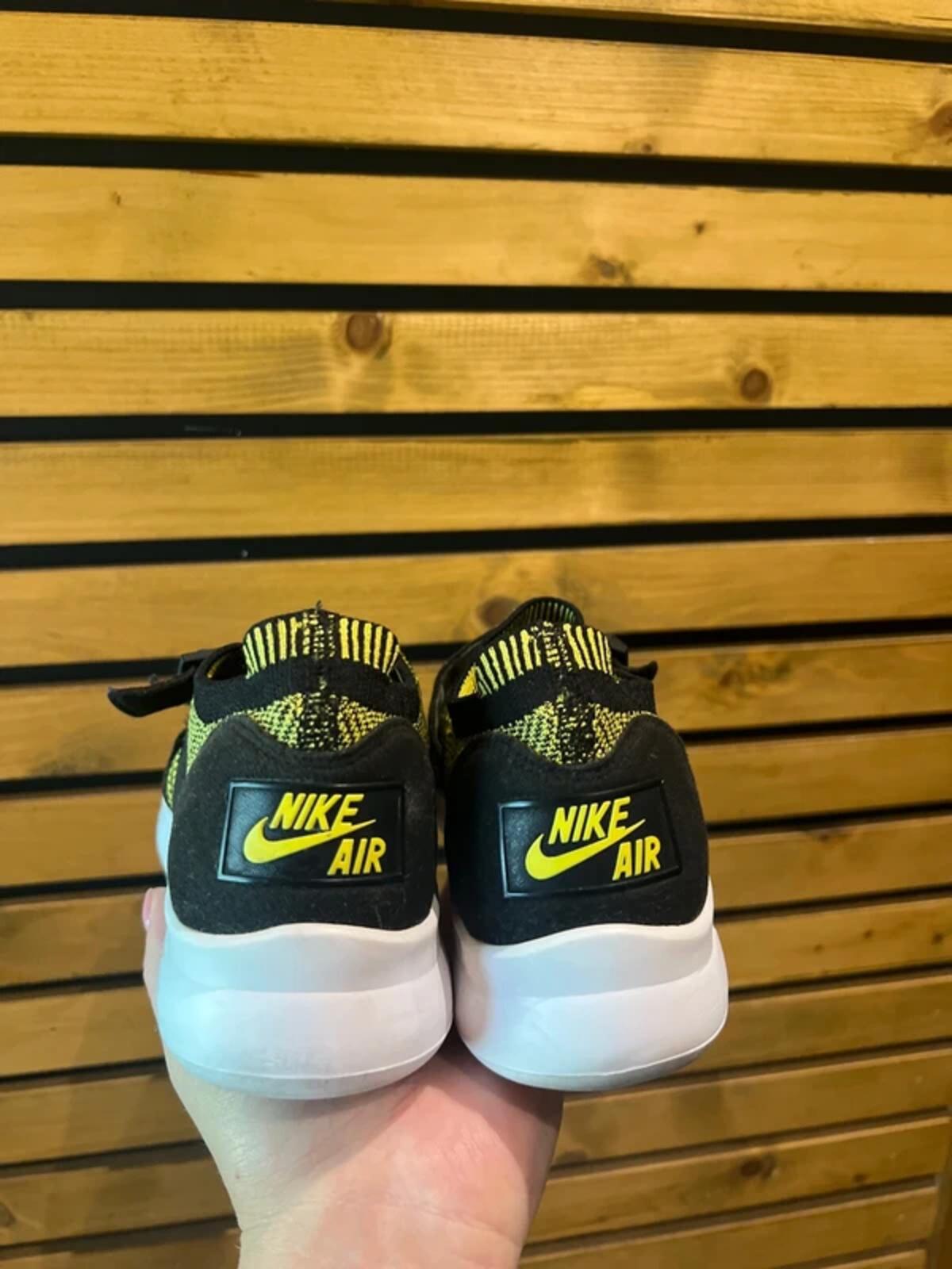 Nike Air Sock Racer Ultra Flyknit Running Trainers UK4