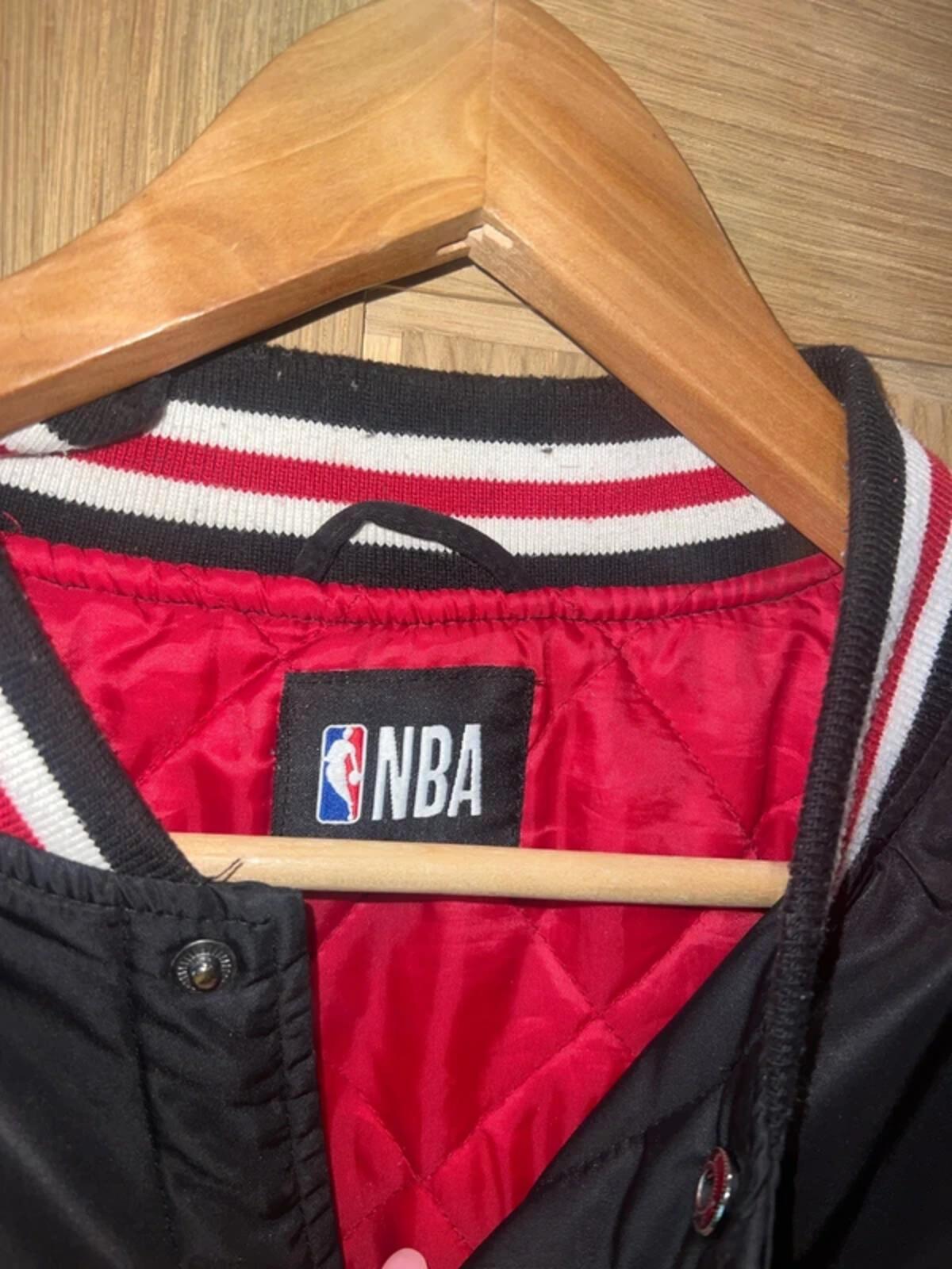 NBA Chicago Bulls Basketball Bomber Jacket S/M