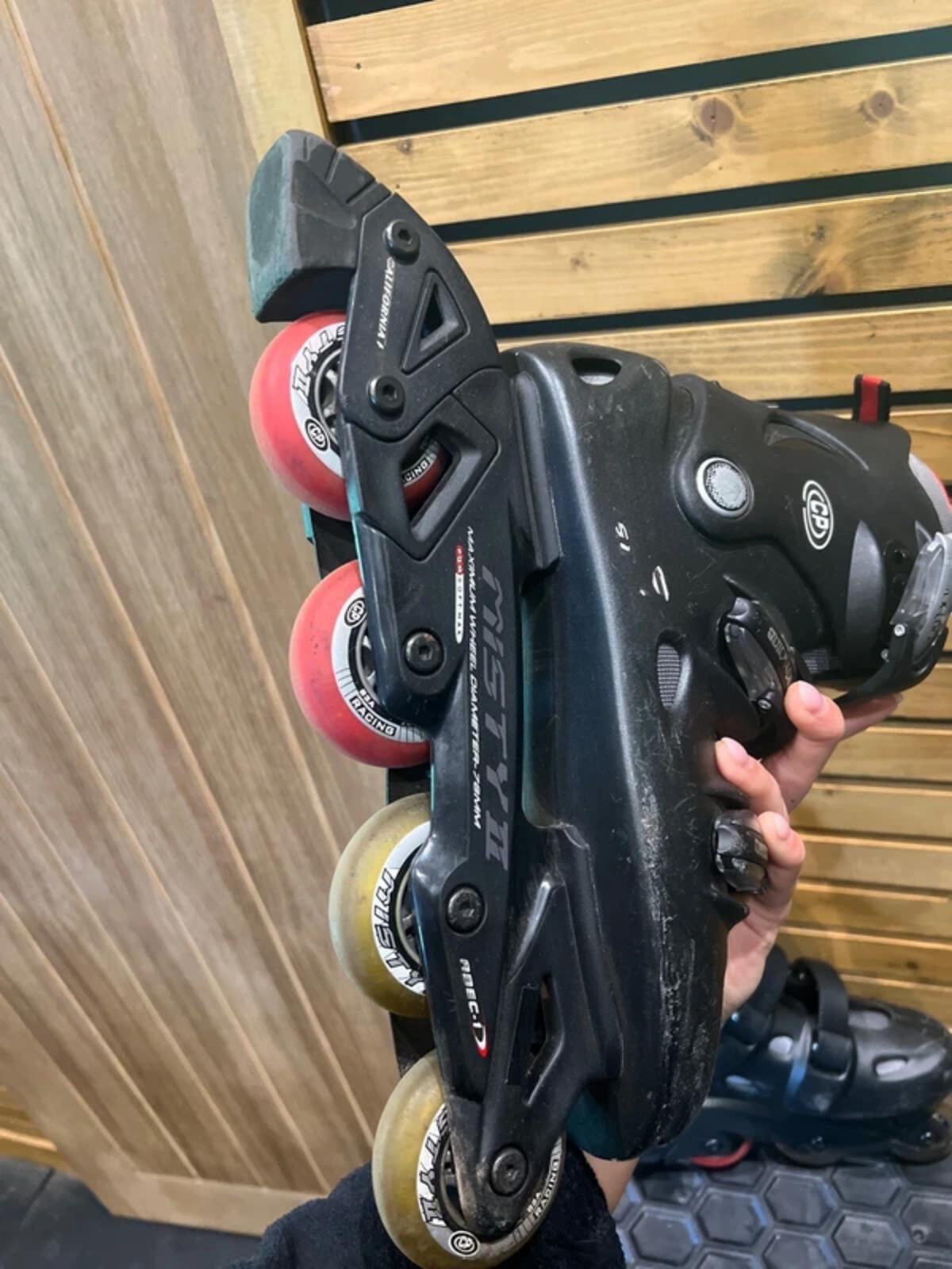 California Pro Misty II Inline Roller Blades UK7