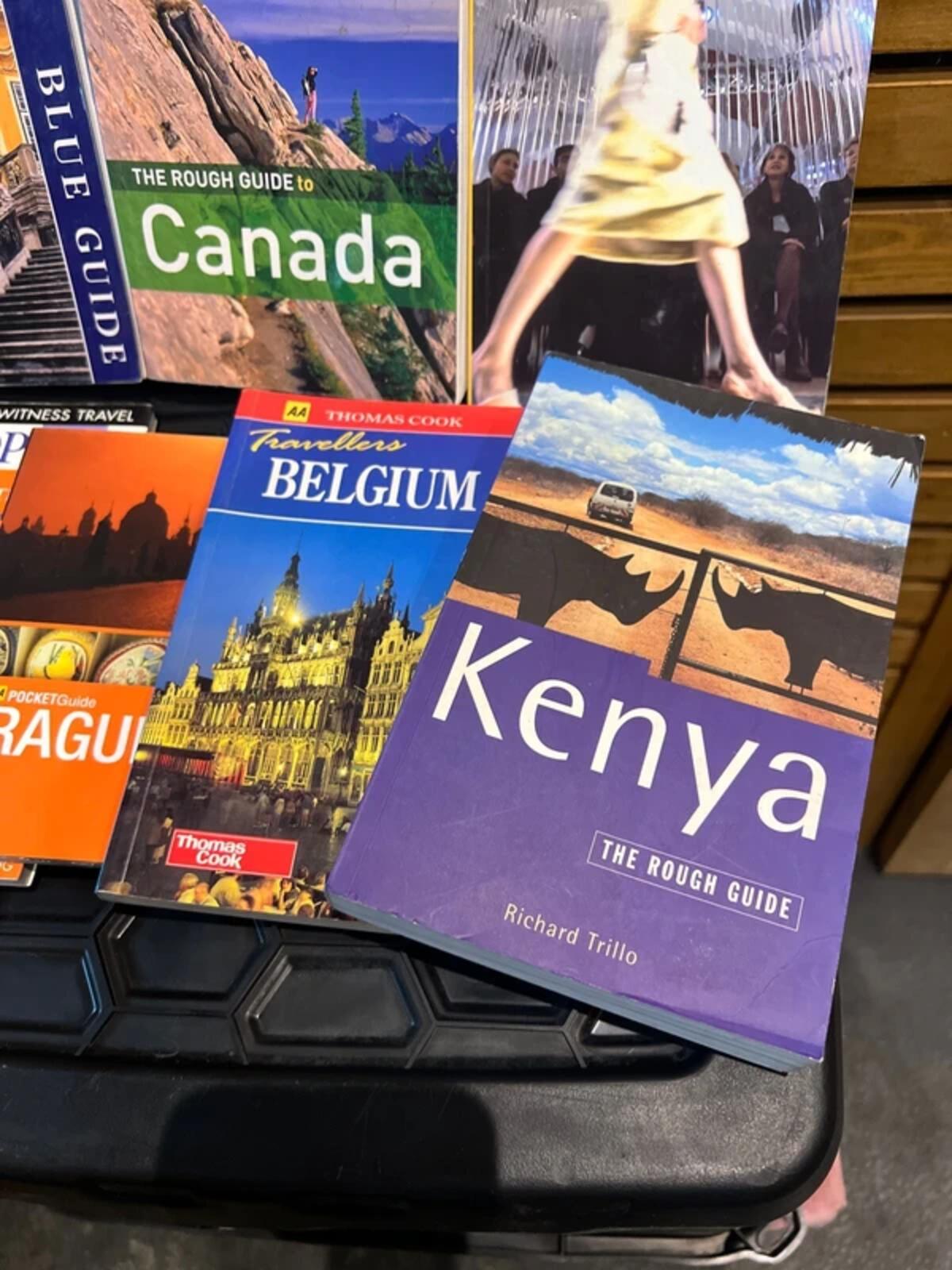 Travel & Sightseeing Guides Book Bundle (8)
