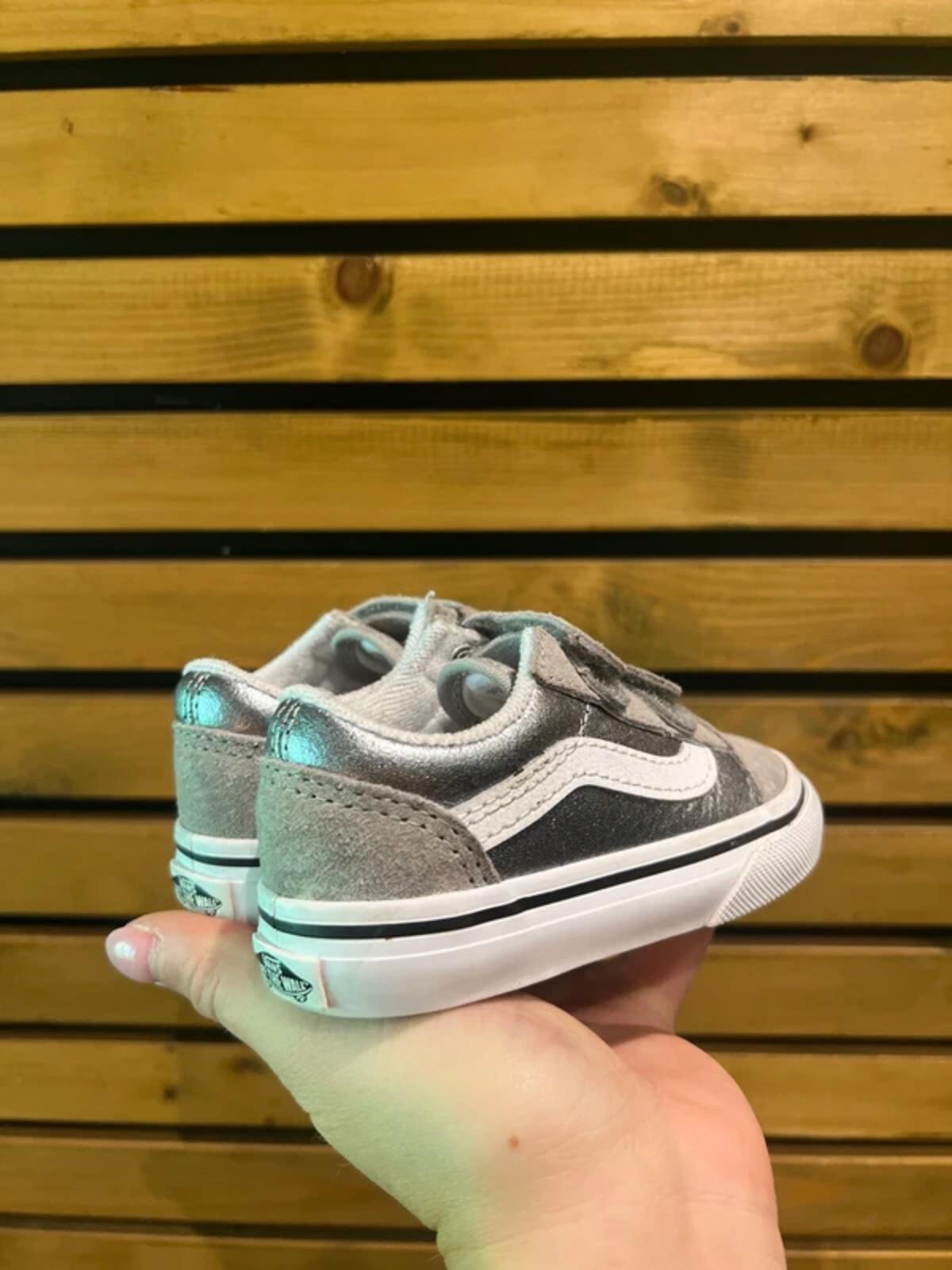 Vans Old Skool V Silver Metallic Trainers UK5