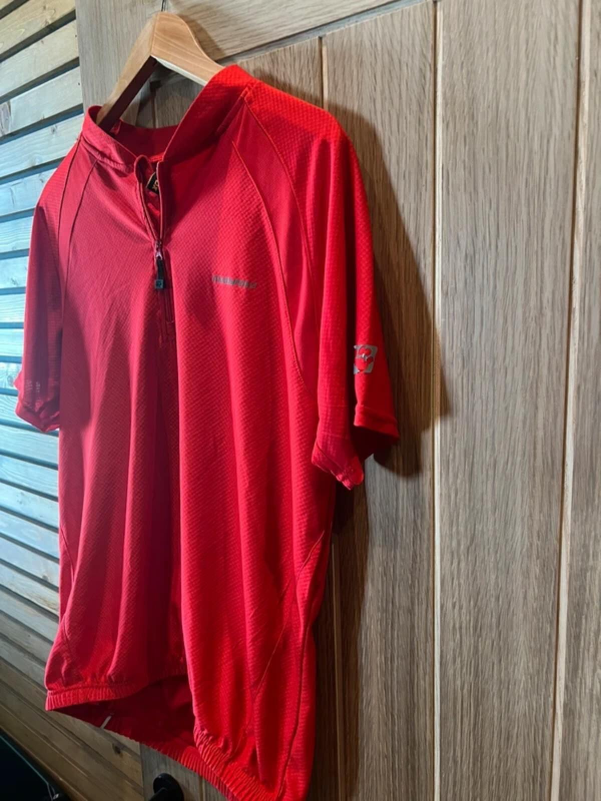 Muddyfox Cycling 1/4 Zip Red Top XL